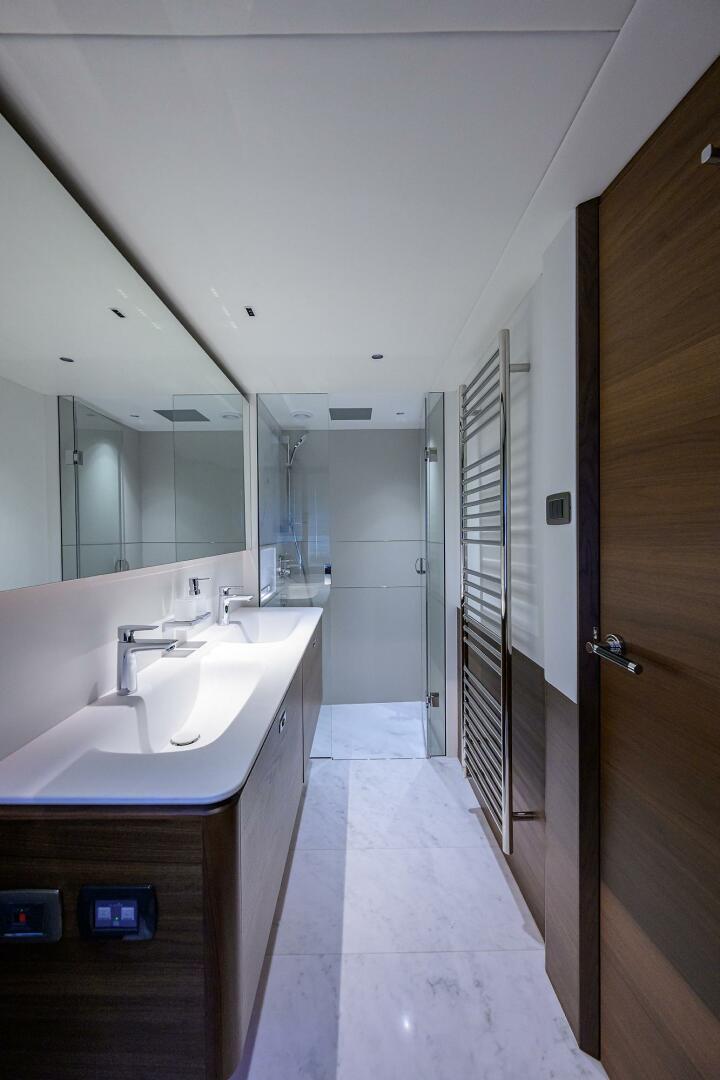 Princess X80 80ft Princess Yacht For Sale