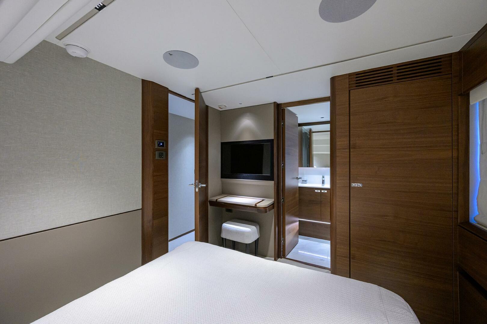 Princess X80 80ft Princess Yacht For Sale