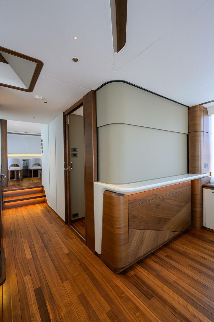 Princess X80 80ft Princess Yacht For Sale