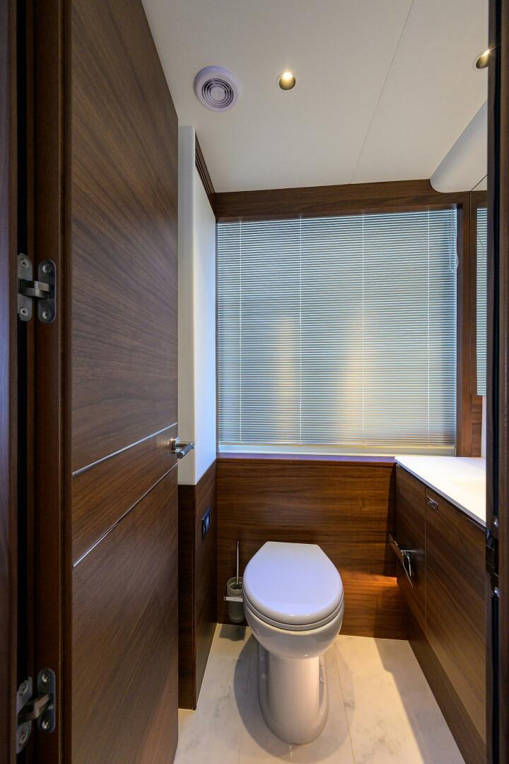 Princess X80 80ft Princess Yacht For Sale