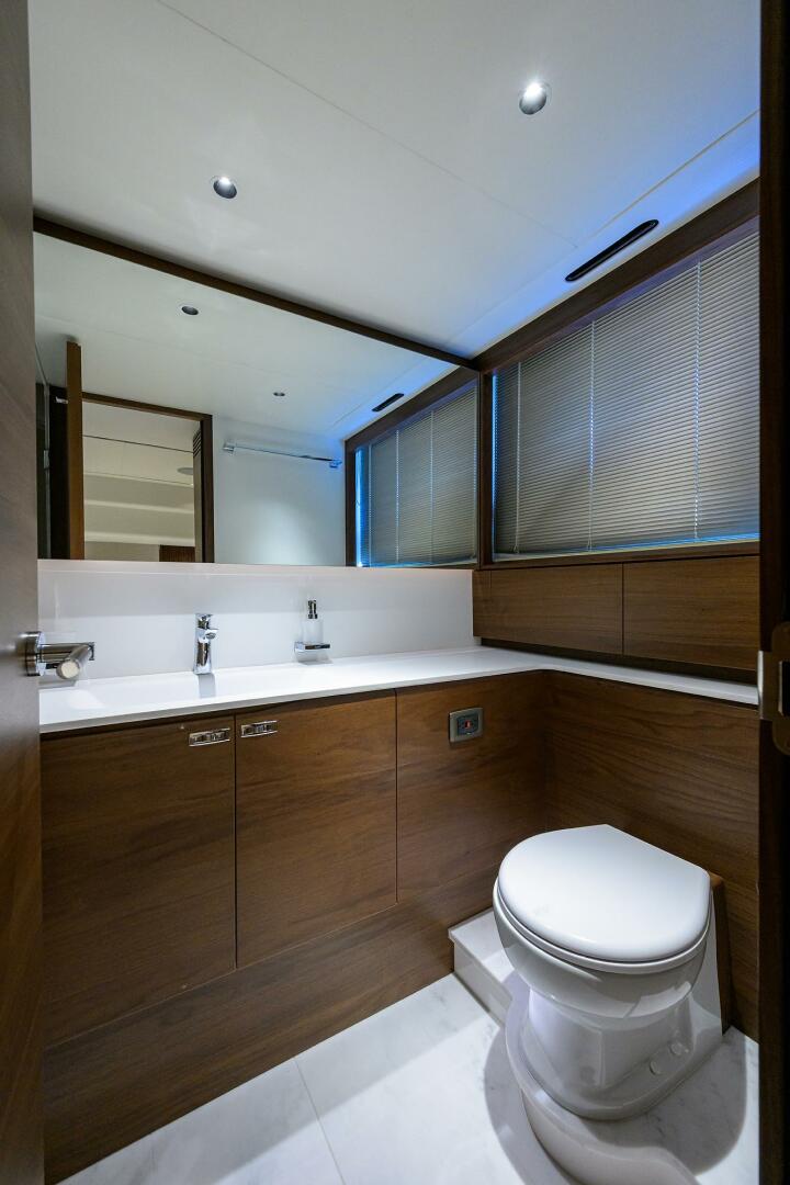 Princess X80 80ft Princess Yacht For Sale