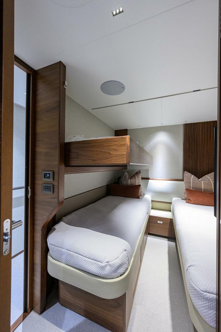 Princess X80 80ft Princess Yacht For Sale