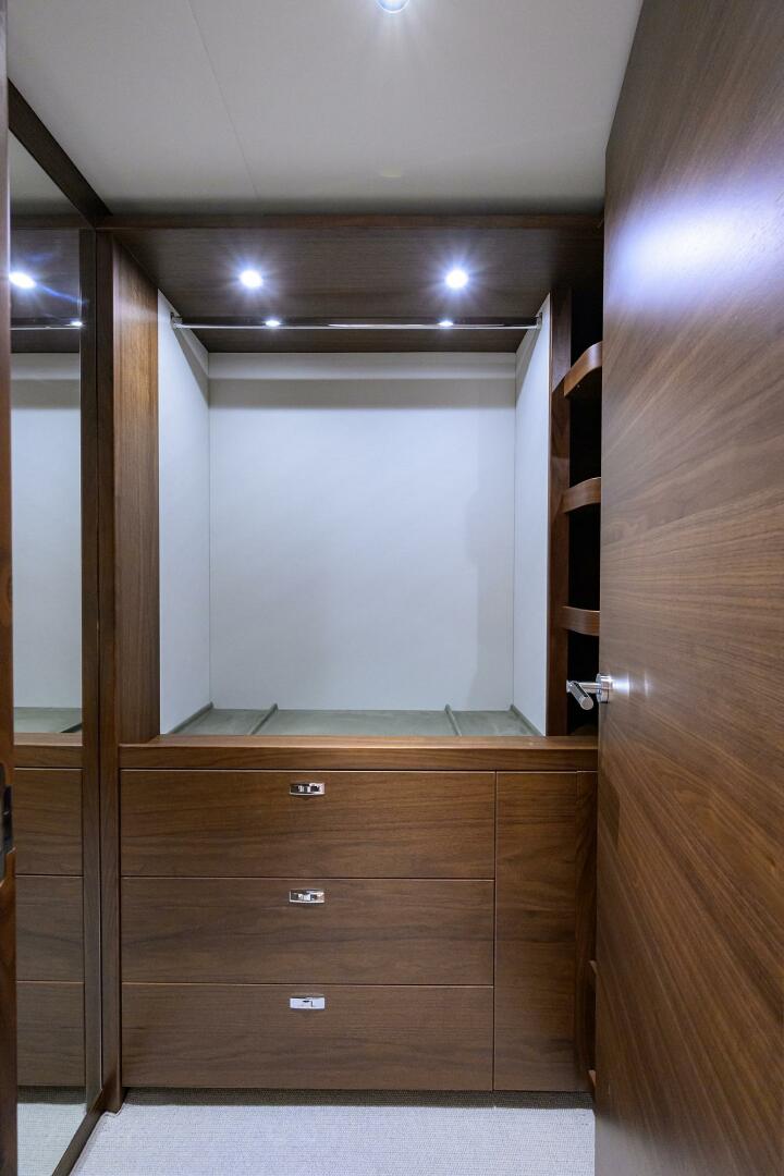 Princess X80 80ft Princess Yacht For Sale