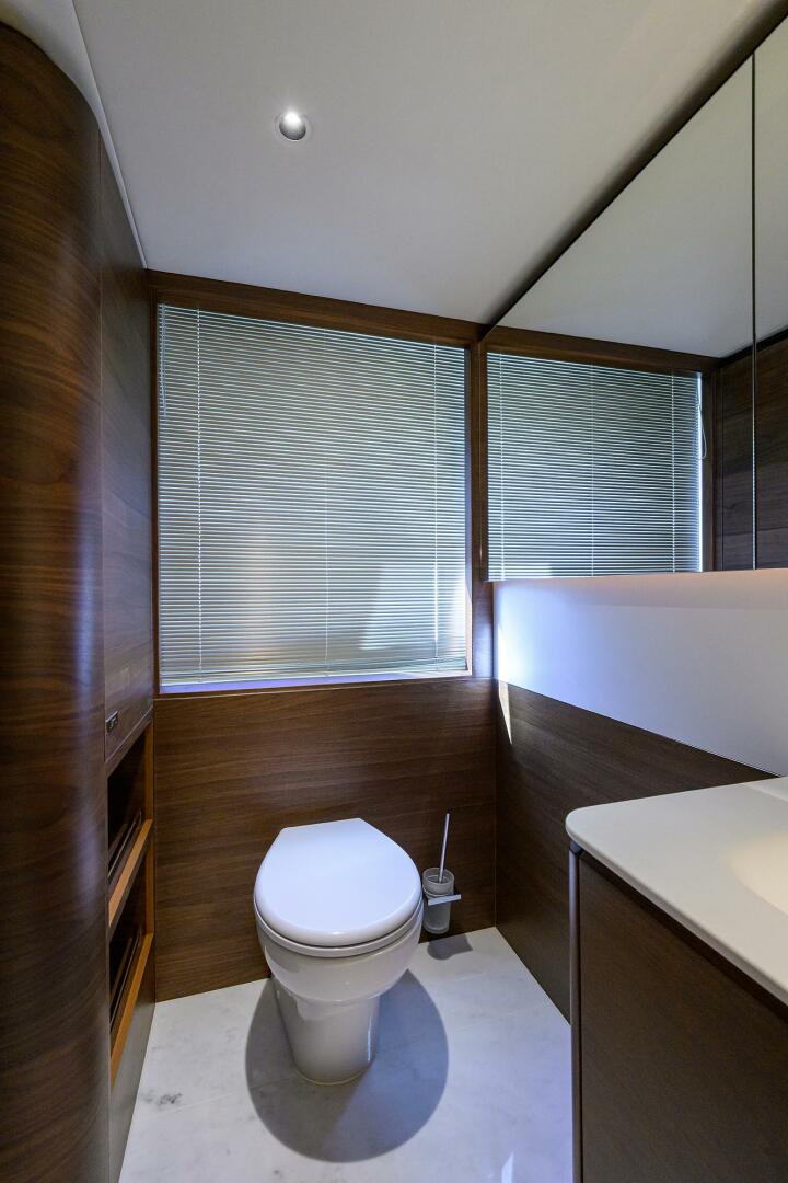 Princess X80 80ft Princess Yacht For Sale