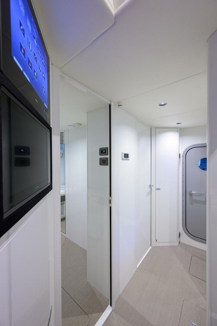 Princess X80 80ft Princess Yacht For Sale