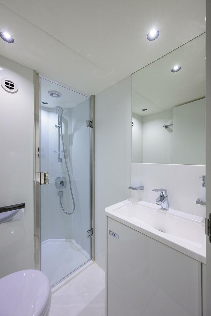 Princess X80 80ft Princess Yacht For Sale