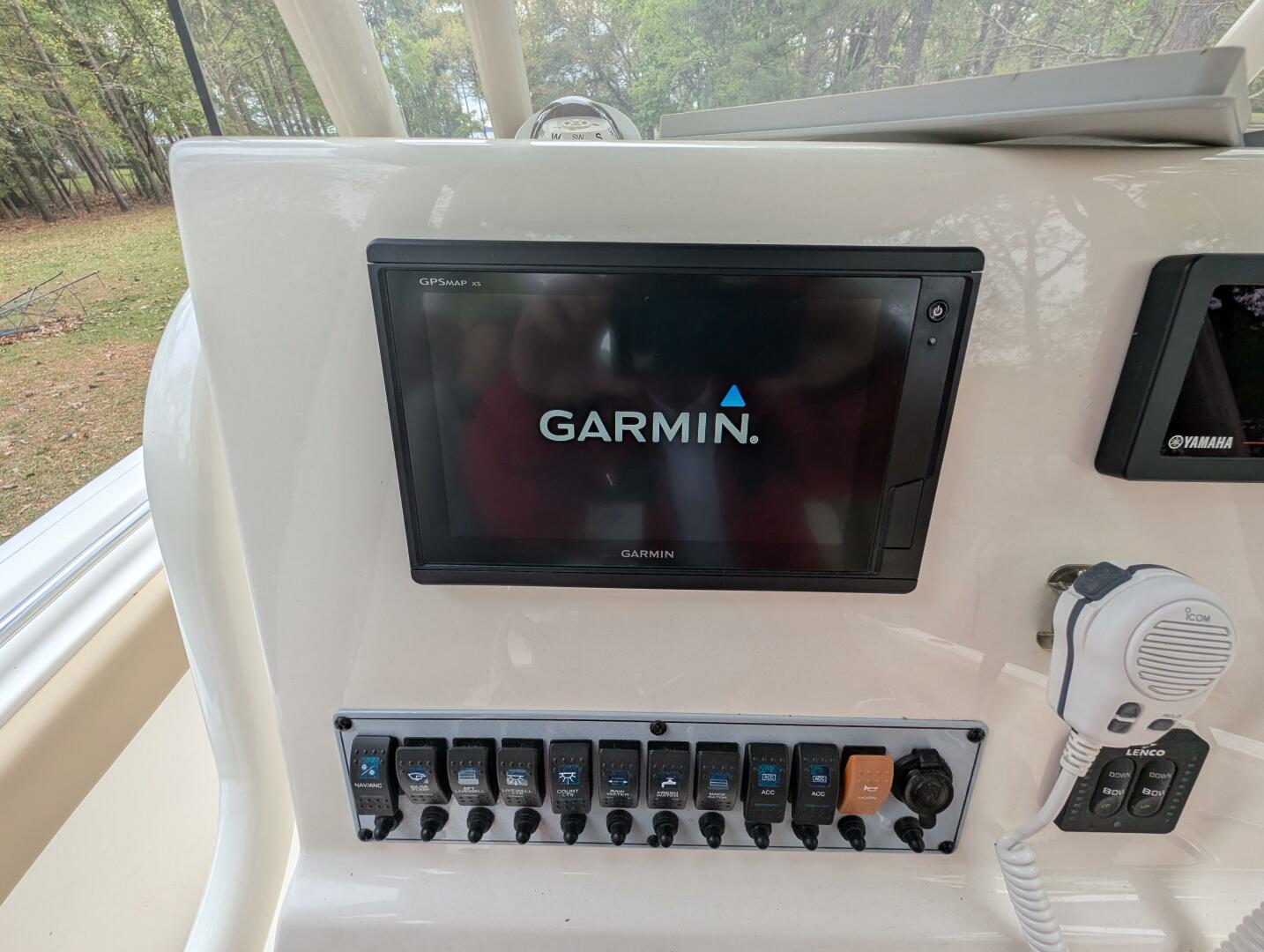 018 Garmin Screen