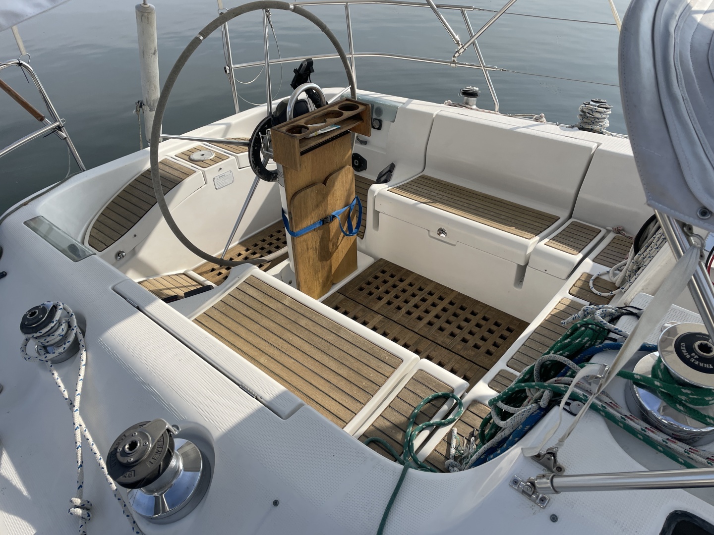 WAPITI 38ft Beneteau Yacht For Sale WAPITI 38ft Beneteau Yacht For Sale