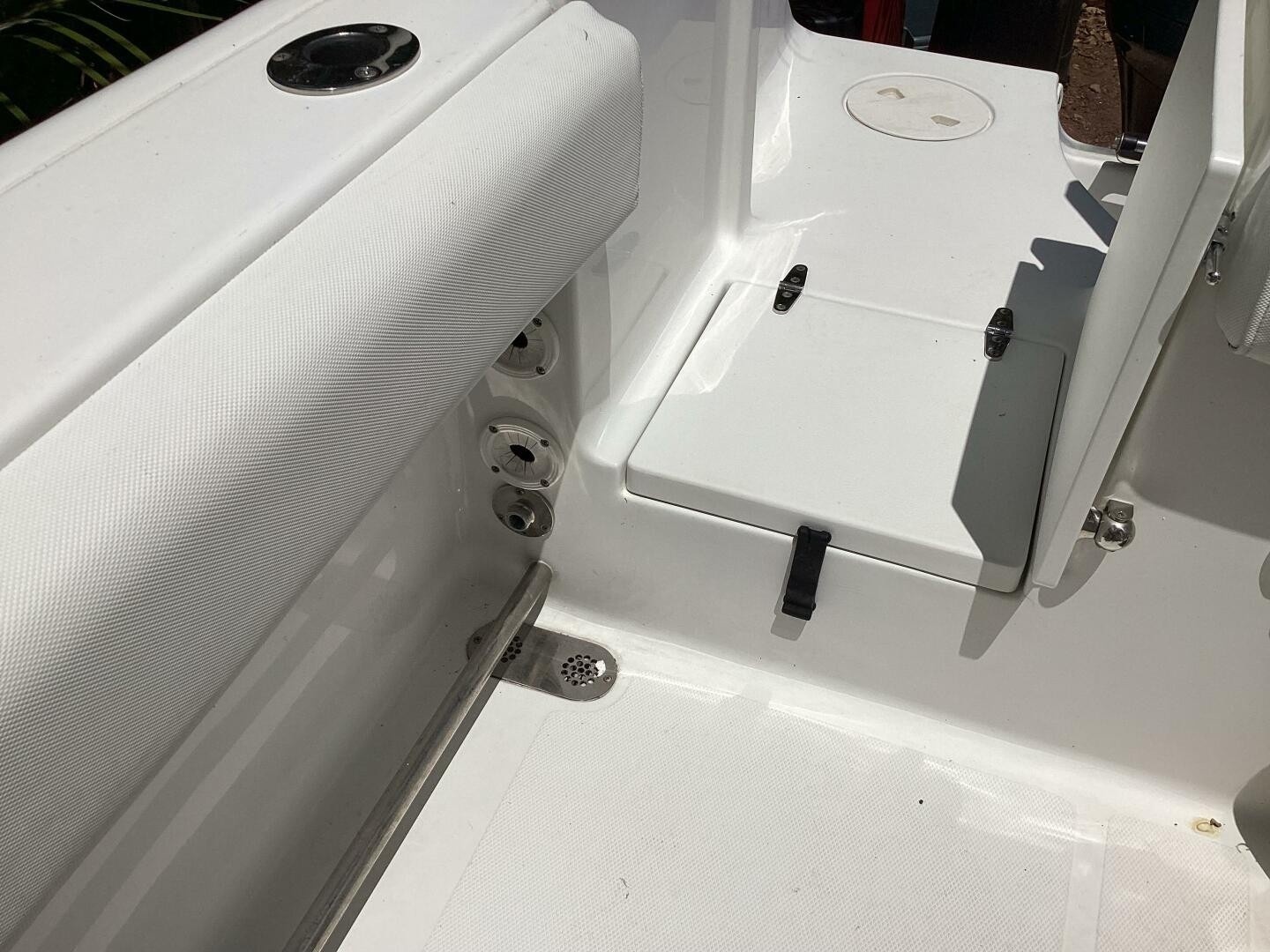 27ft Sea Hunt Yacht For Sale 27ft Sea Hunt Yacht For Sale