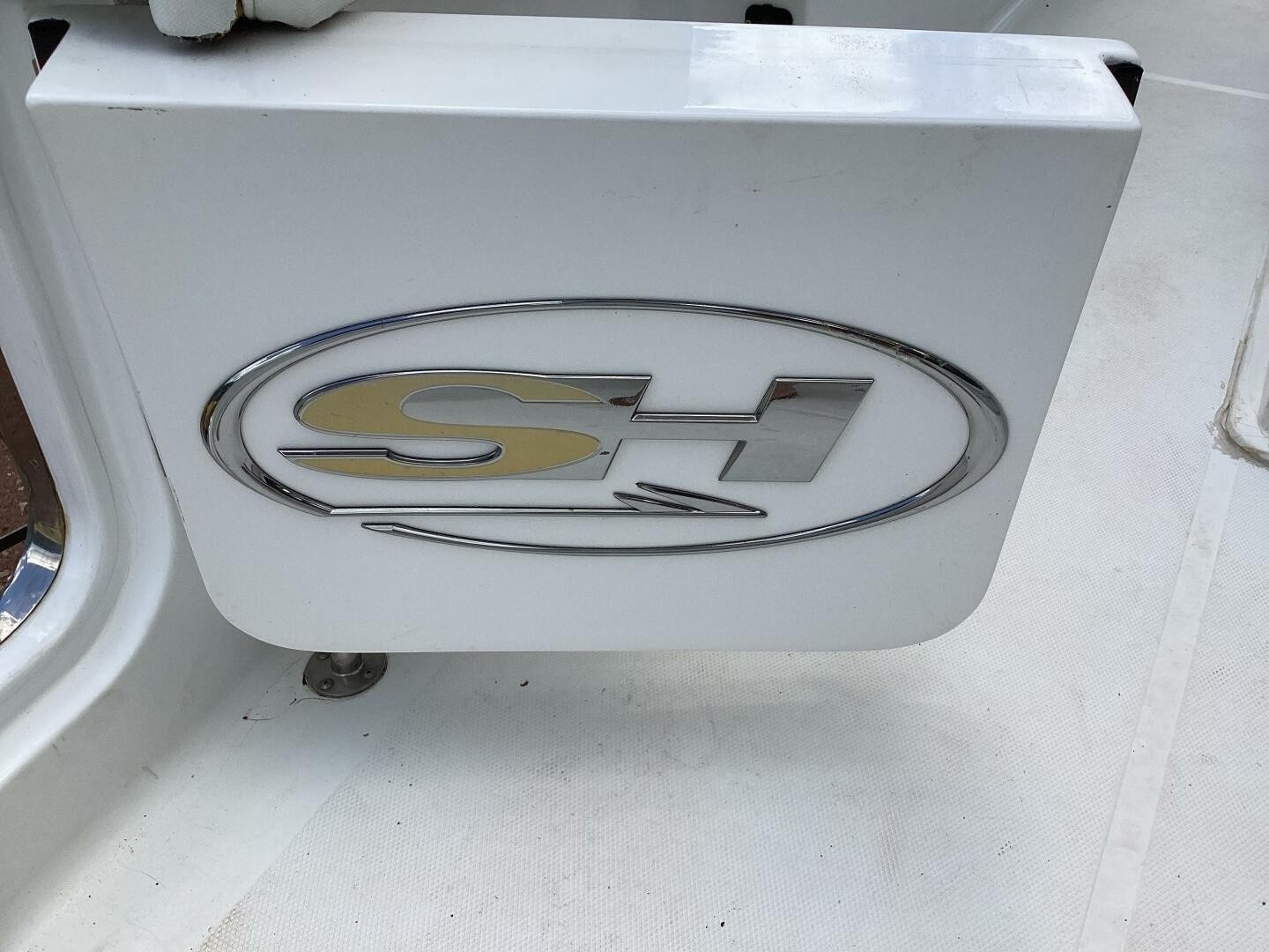 2018 Sea Hunt Gamefish 27