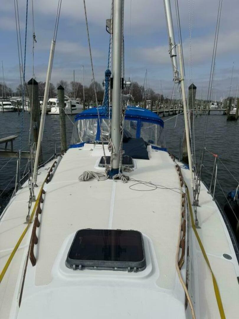 Ataraxia 33ft Endeavour Yacht For Sale