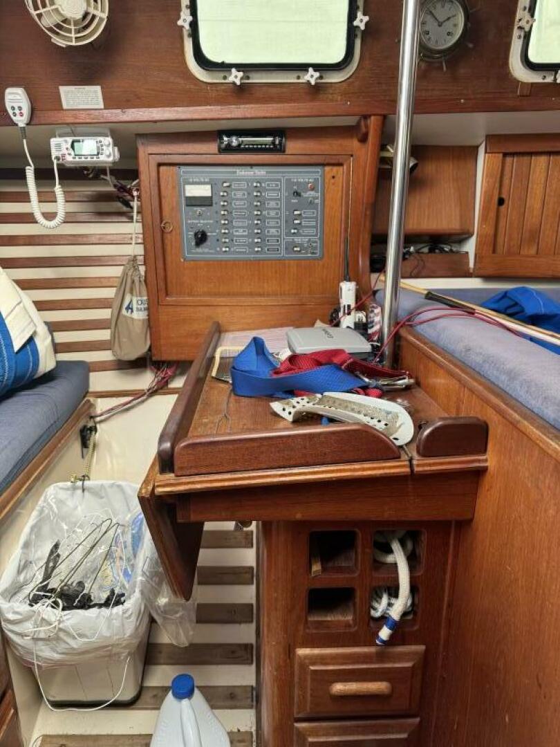 Ataraxia 33ft Endeavour Yacht For Sale