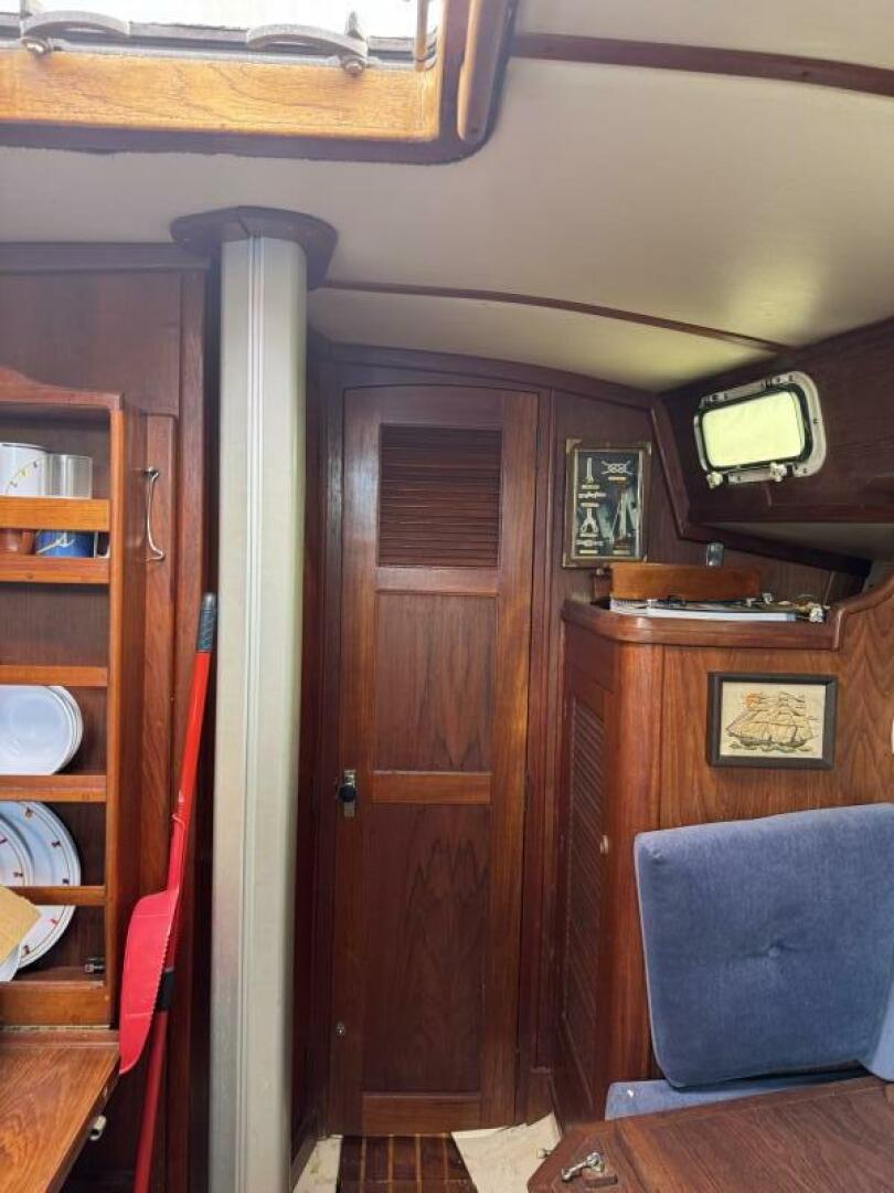 Ataraxia 33ft Endeavour Yacht For Sale