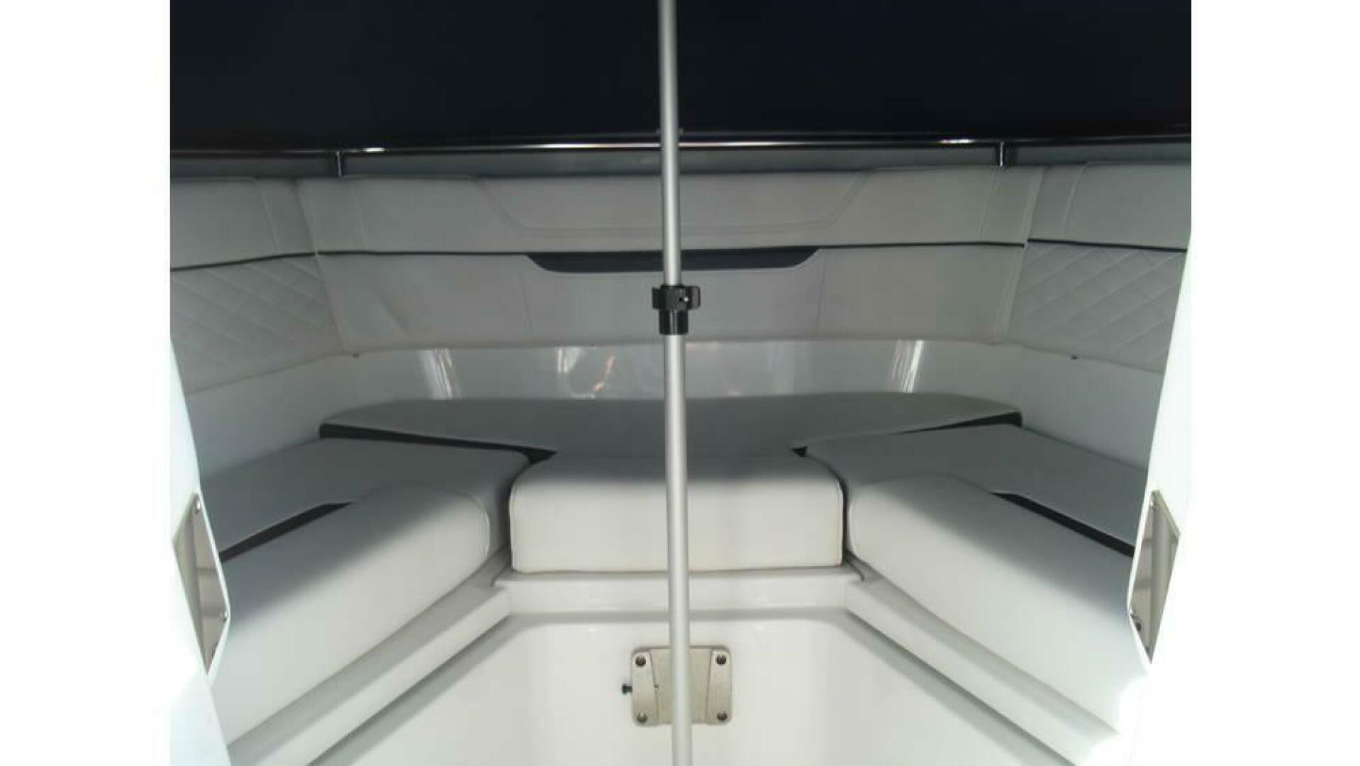 27ft Blackfin Yacht For Sale