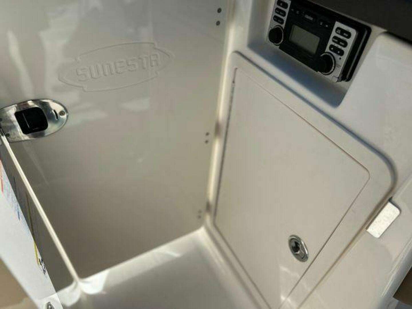 2014 Chaparral 244 Sunesta