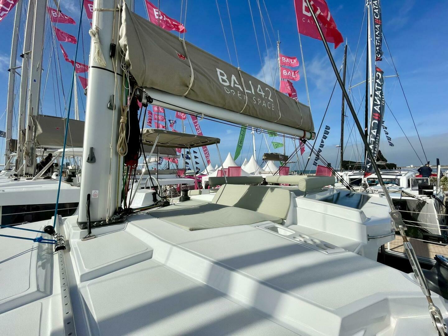 Bali 4 2  42ft Bali Yacht For Sale