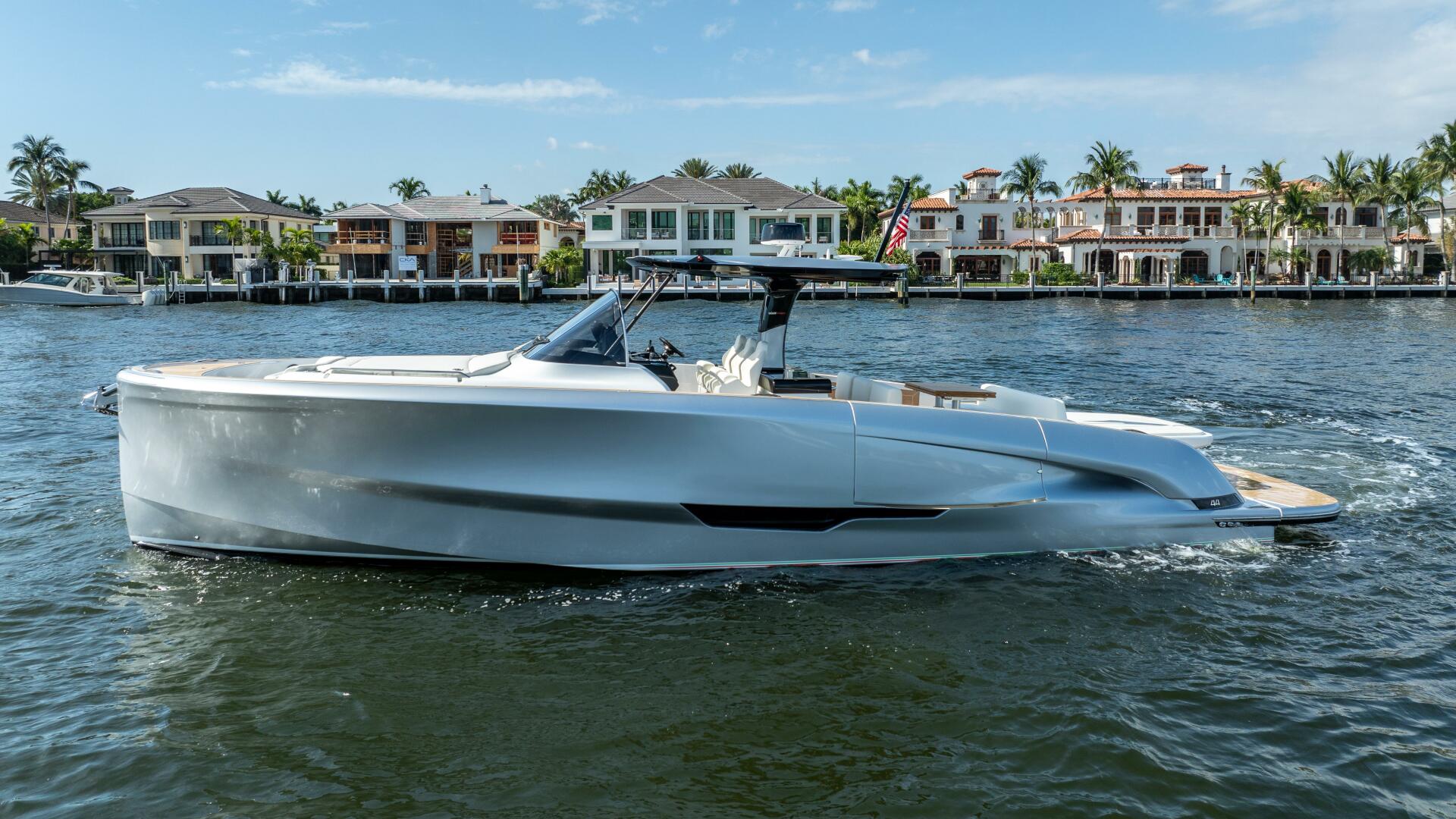 44ft Solaris Yacht For Sale