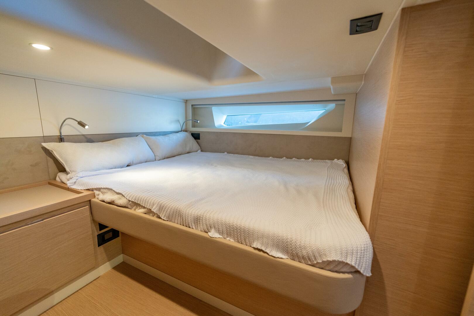 44ft Solaris Yacht For Sale