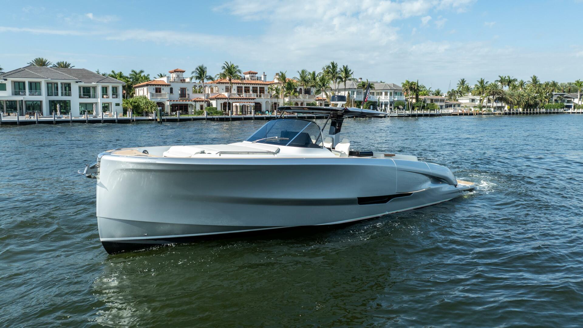 44ft Solaris Yacht For Sale