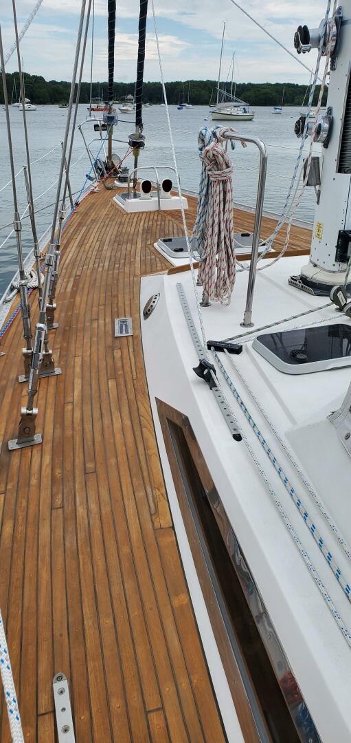 Tapestry 55ft Tayana Yacht For Sale