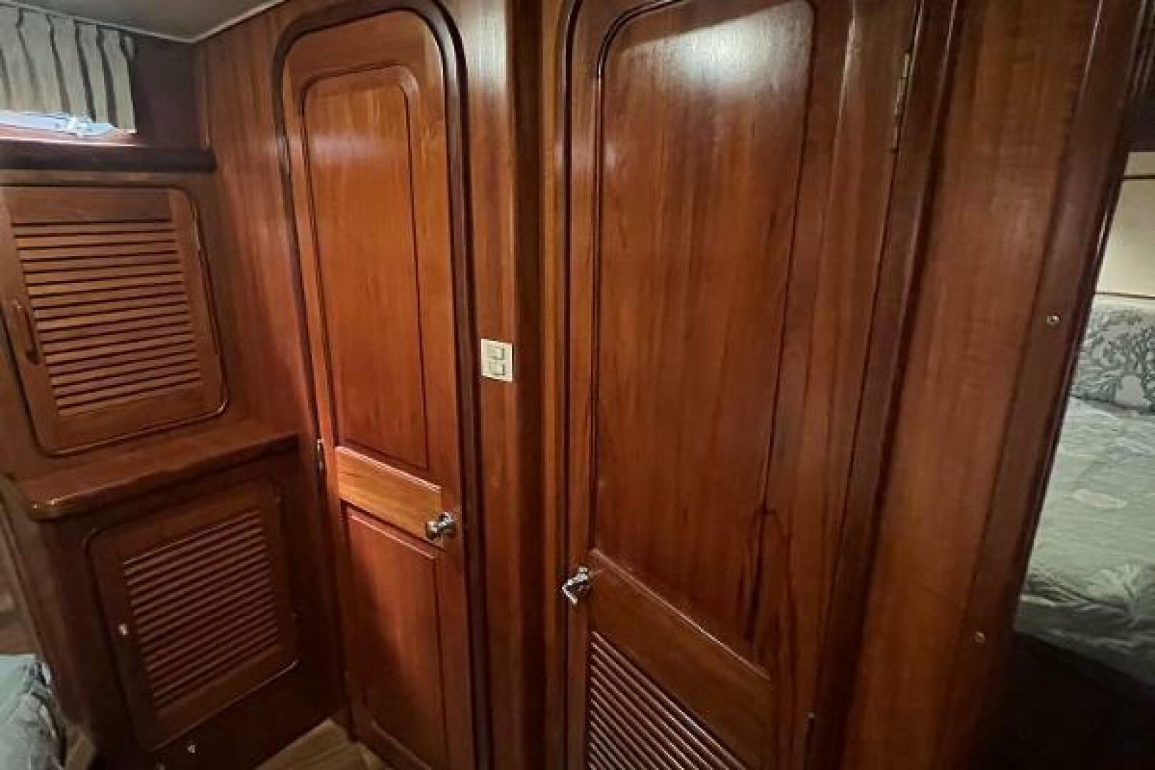 Broken Compass 44ft Gulfstar Yacht For Sale
