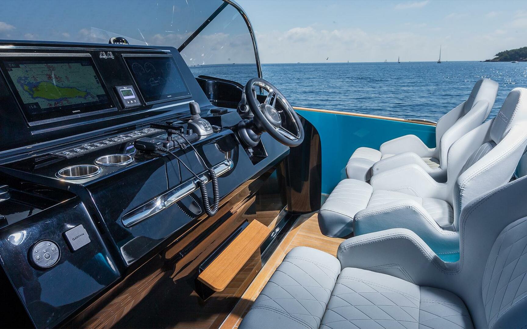 44ft Solaris Yacht For Sale