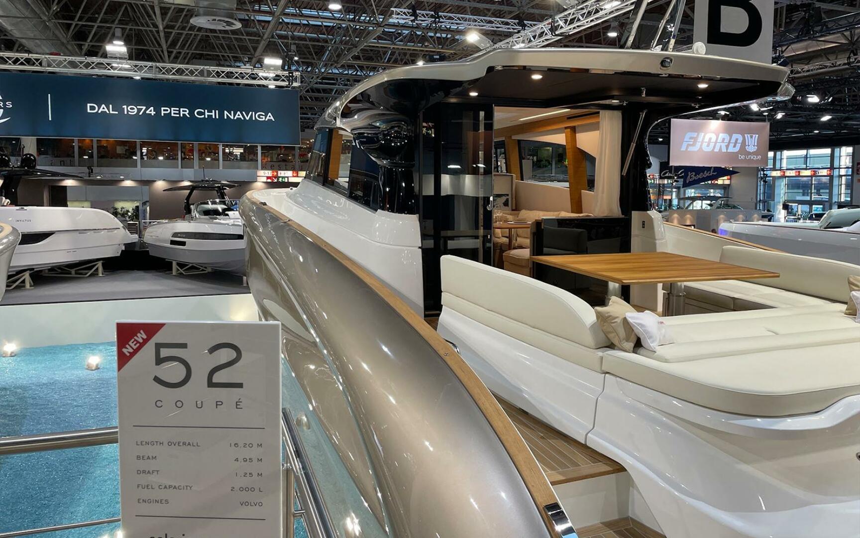 52ft Solaris Yacht For Sale