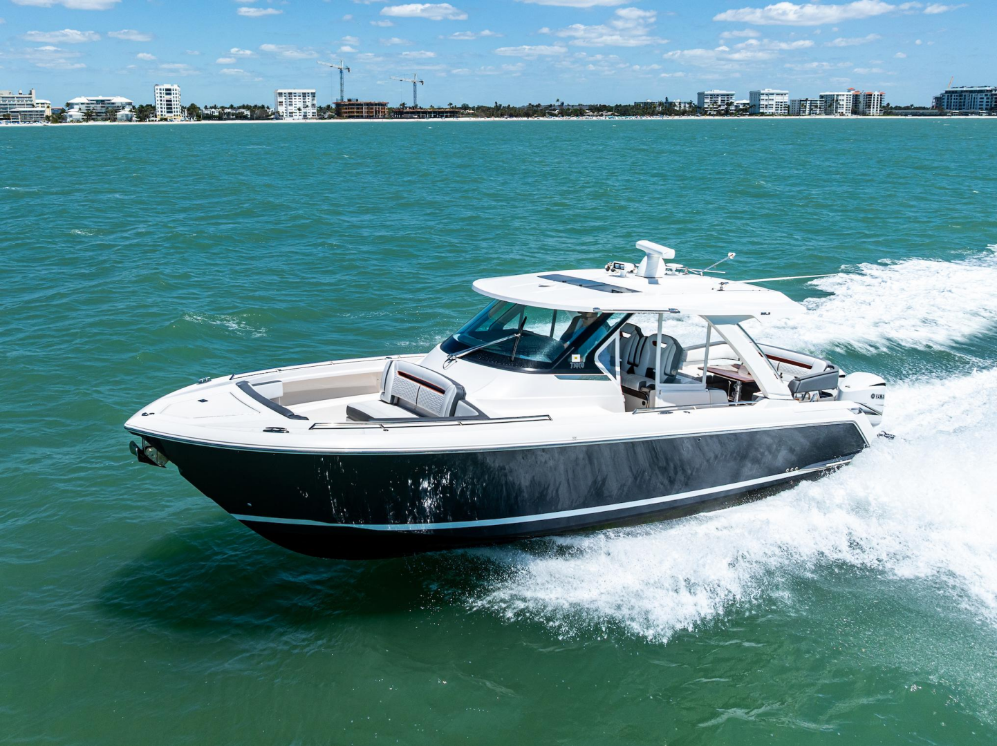 Picture of Lunasea Tiara Sport 38' LS  - 5657725 