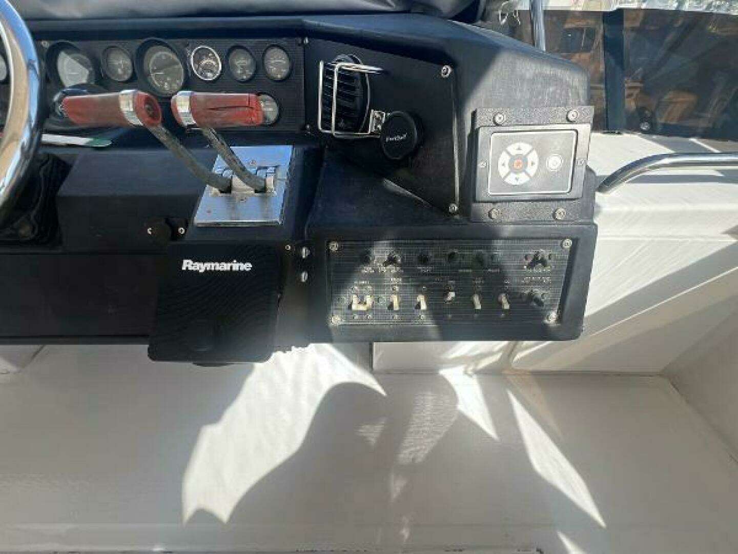 INFINITE SEA III 41ft Sea Ray Yacht For Sale