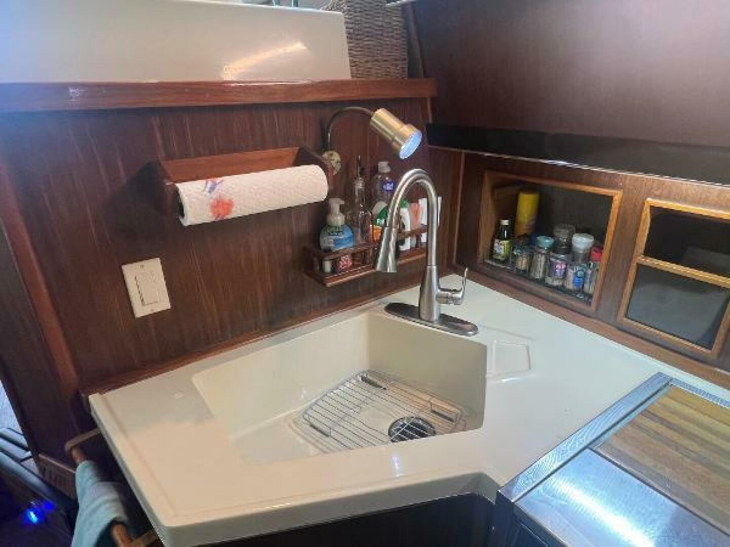 INFINITE SEA III 41ft Sea Ray Yacht For Sale