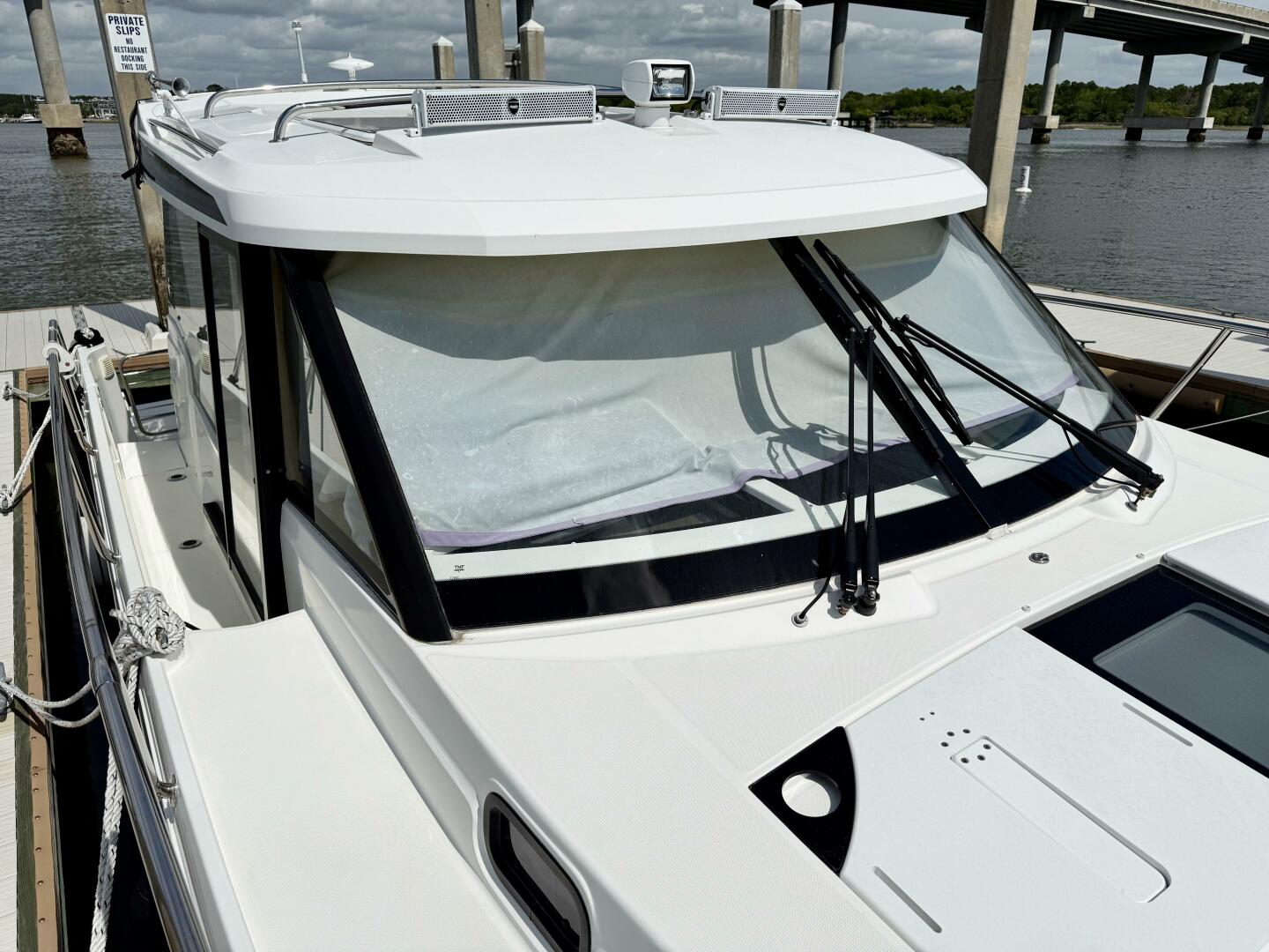 Remotely Workin  34ft Jeanneau Yacht For Sale