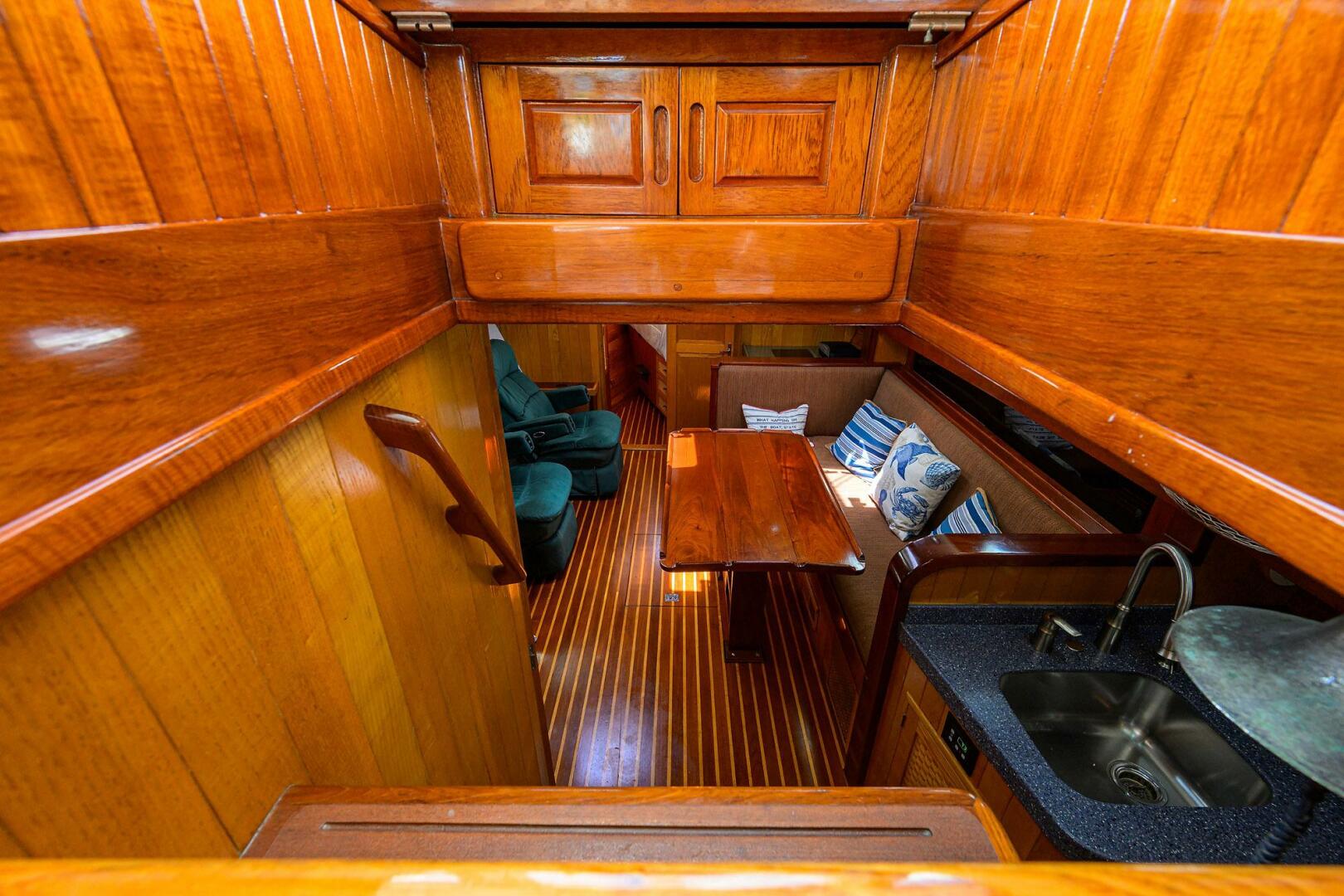 Running On Empty 46ft Custom Yacht For Sale