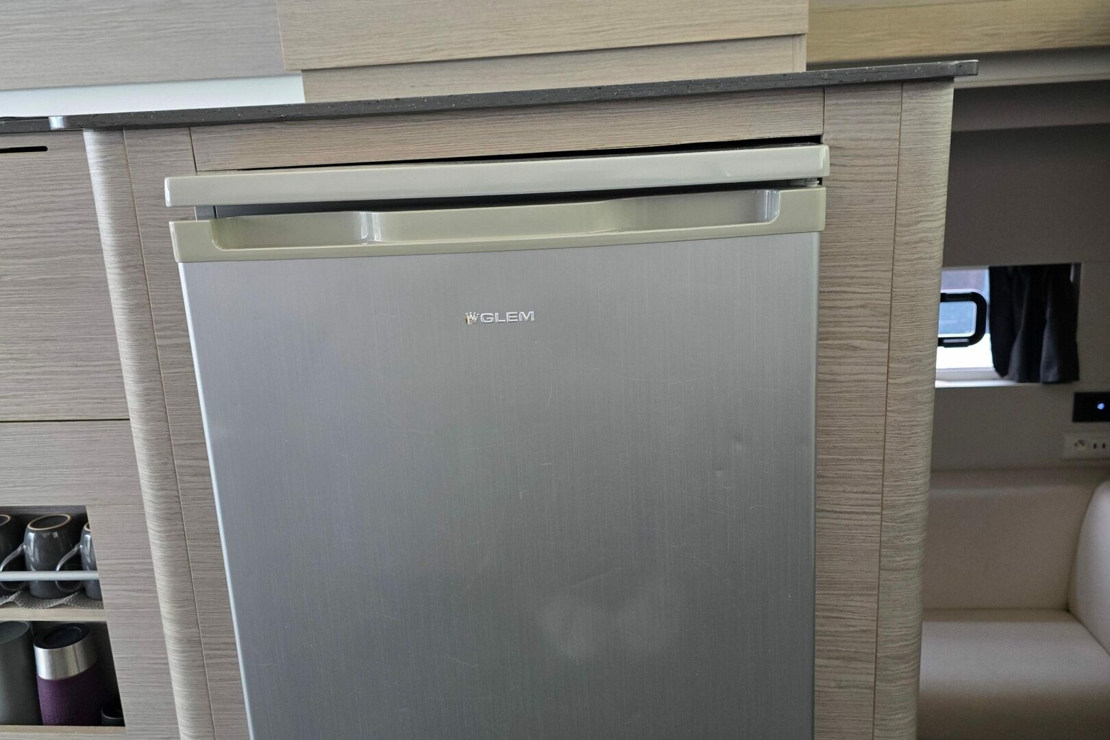 2021-fountaine-pajot-my4s-power-9747125-20250905161141577-3.