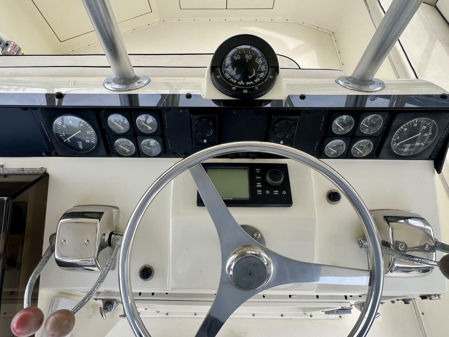 White Shark  48ft Hatteras Yacht For Sale