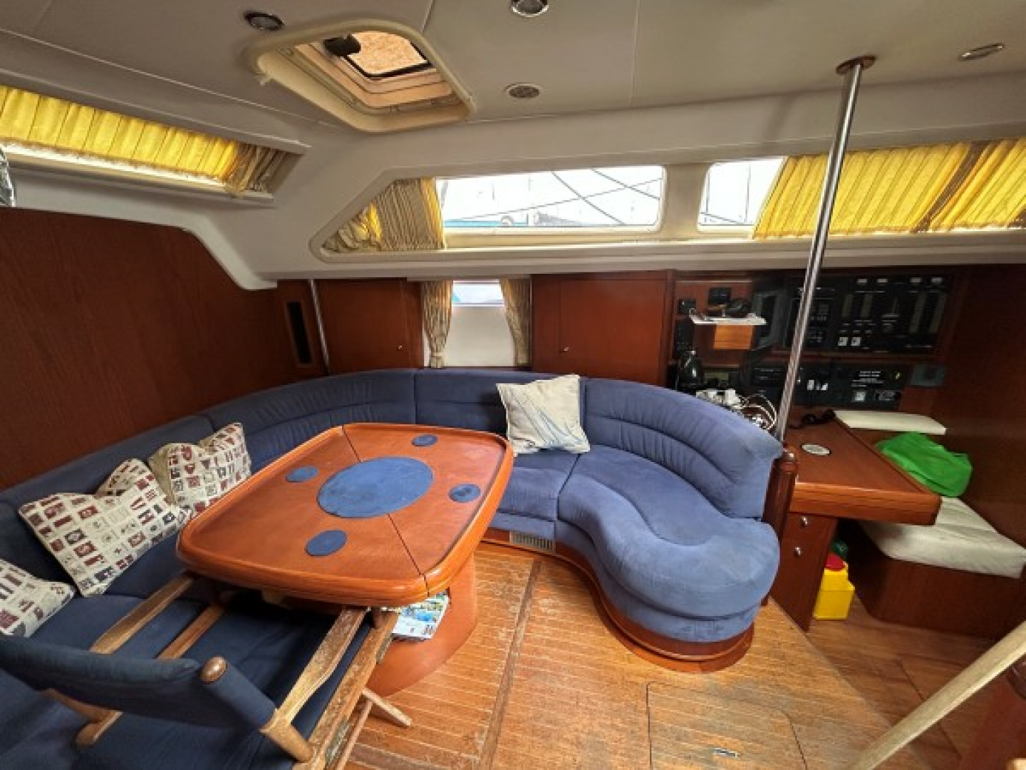 MORAGSTAR 54ft Moody Yacht For Sale