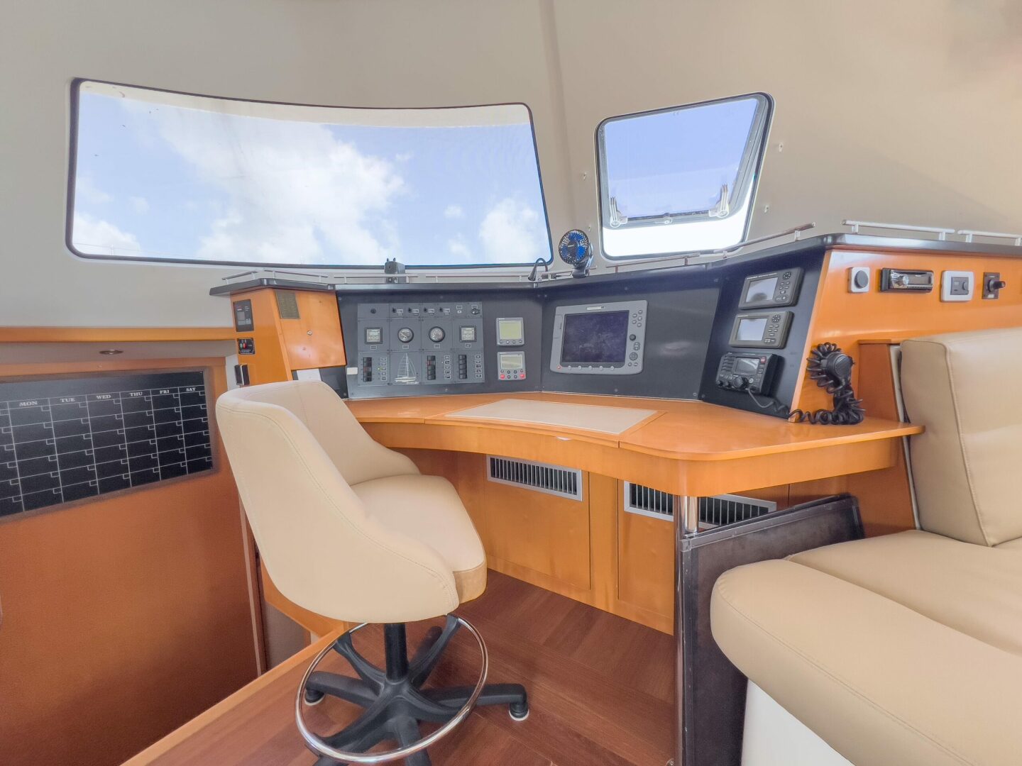 60ft Fountaine Pajot Yacht For Sale