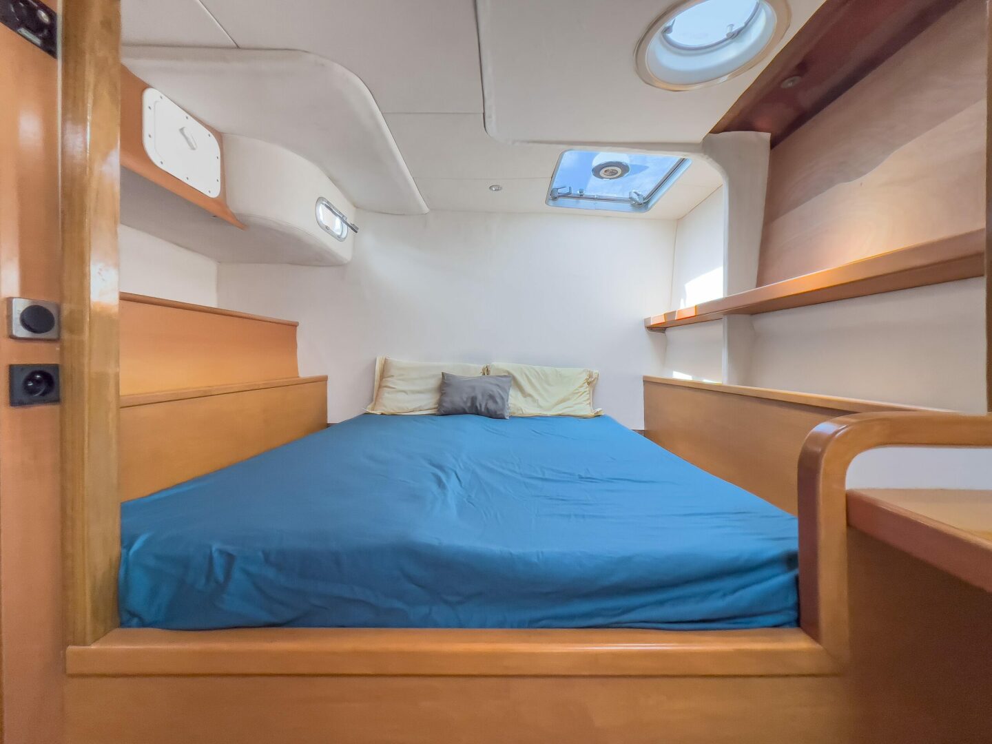 60ft Fountaine Pajot Yacht For Sale