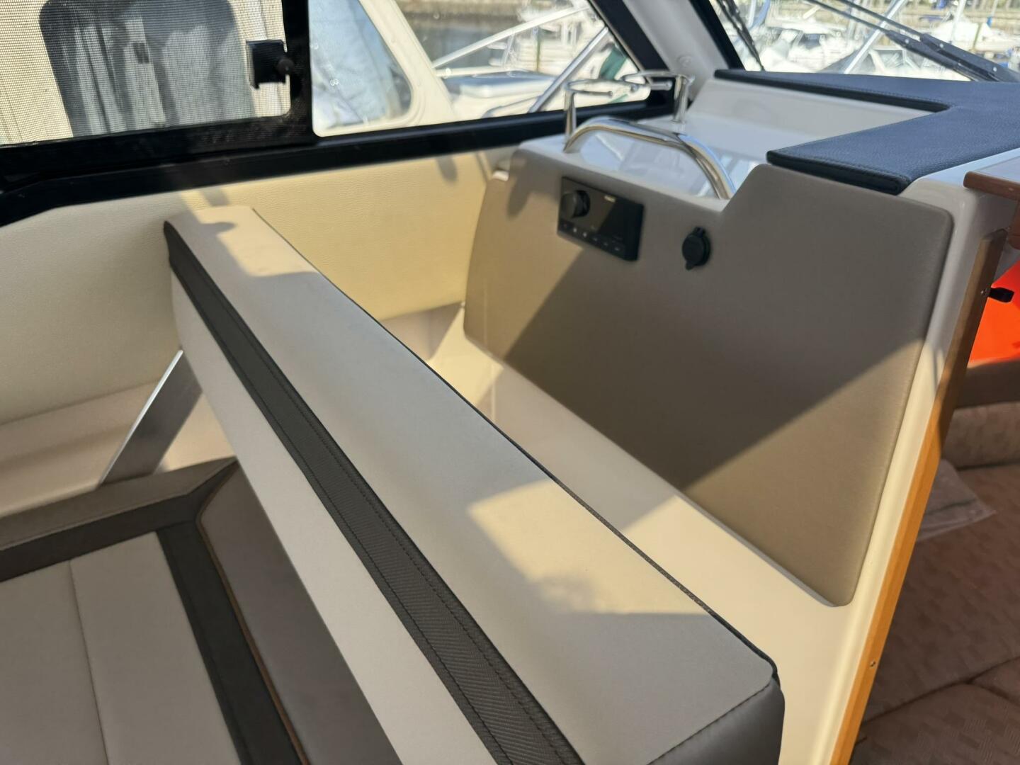 24ft Cutwater Yacht For Sale