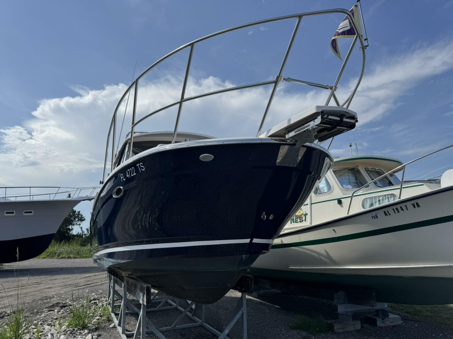 24ft Cutwater Yacht For Sale