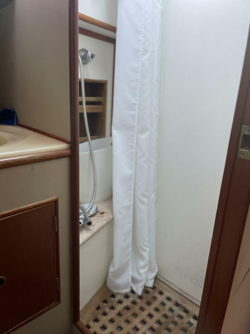 42ft Grand Banks Yacht For Sale