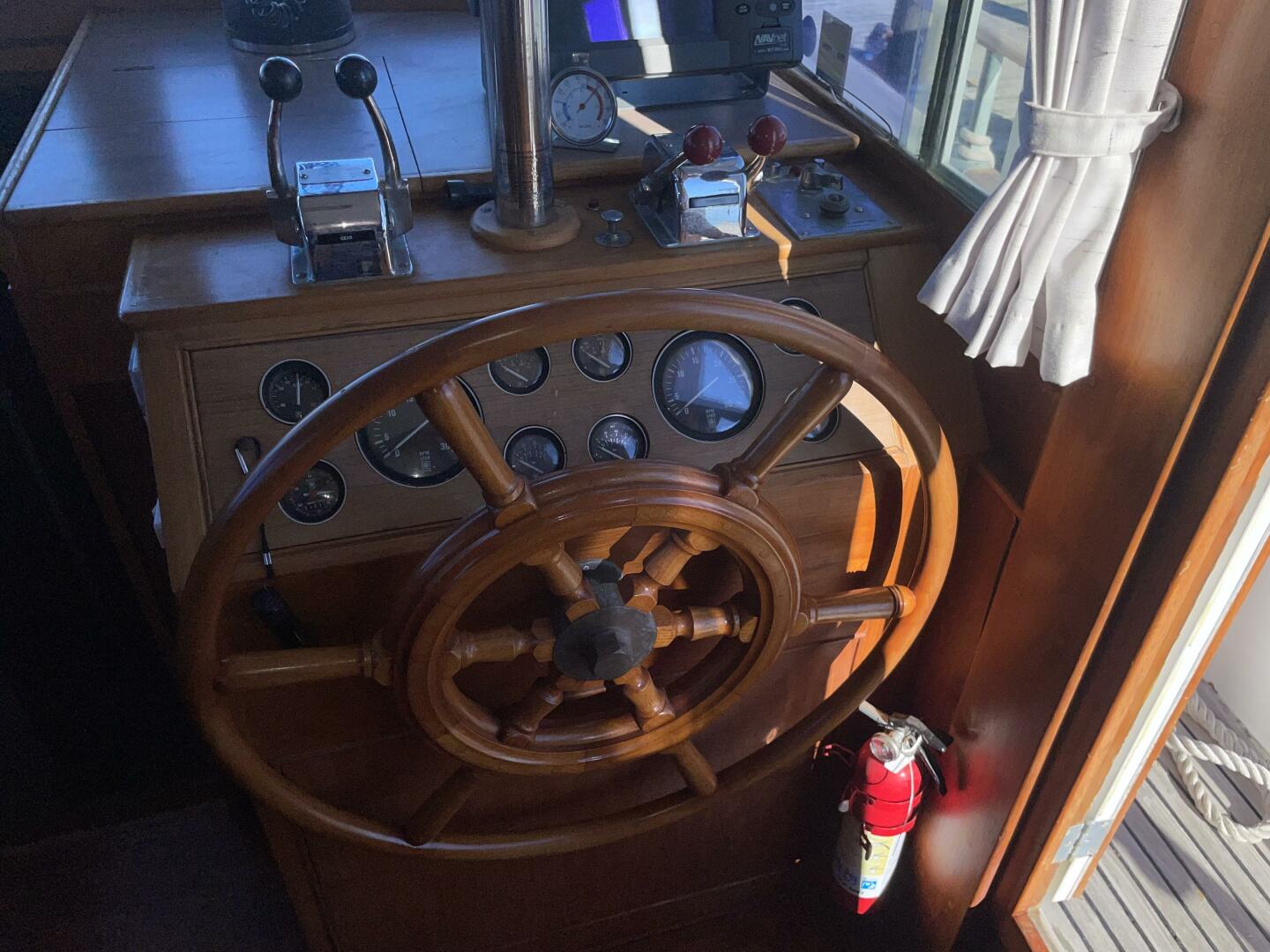 42ft Grand Banks Yacht For Sale