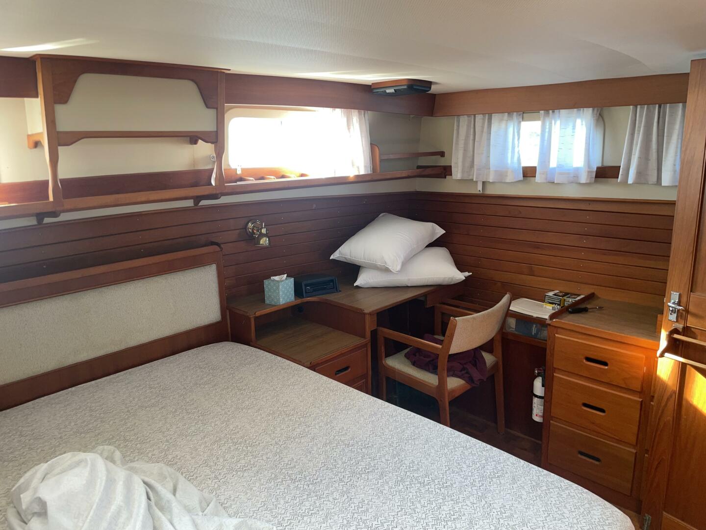 42ft Grand Banks Yacht For Sale