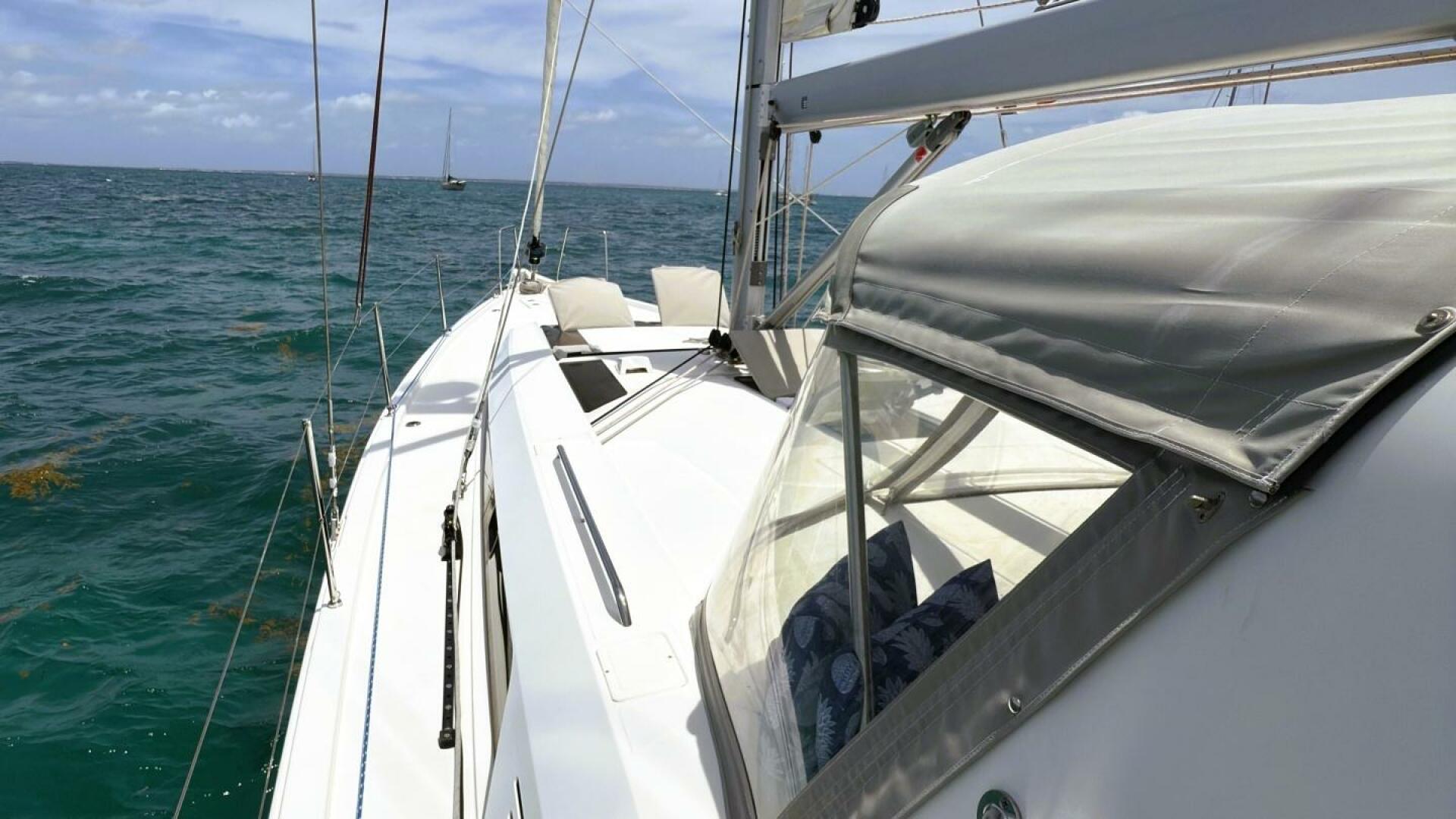 18 03 Deck IMG_1764_beneteau_461_2020