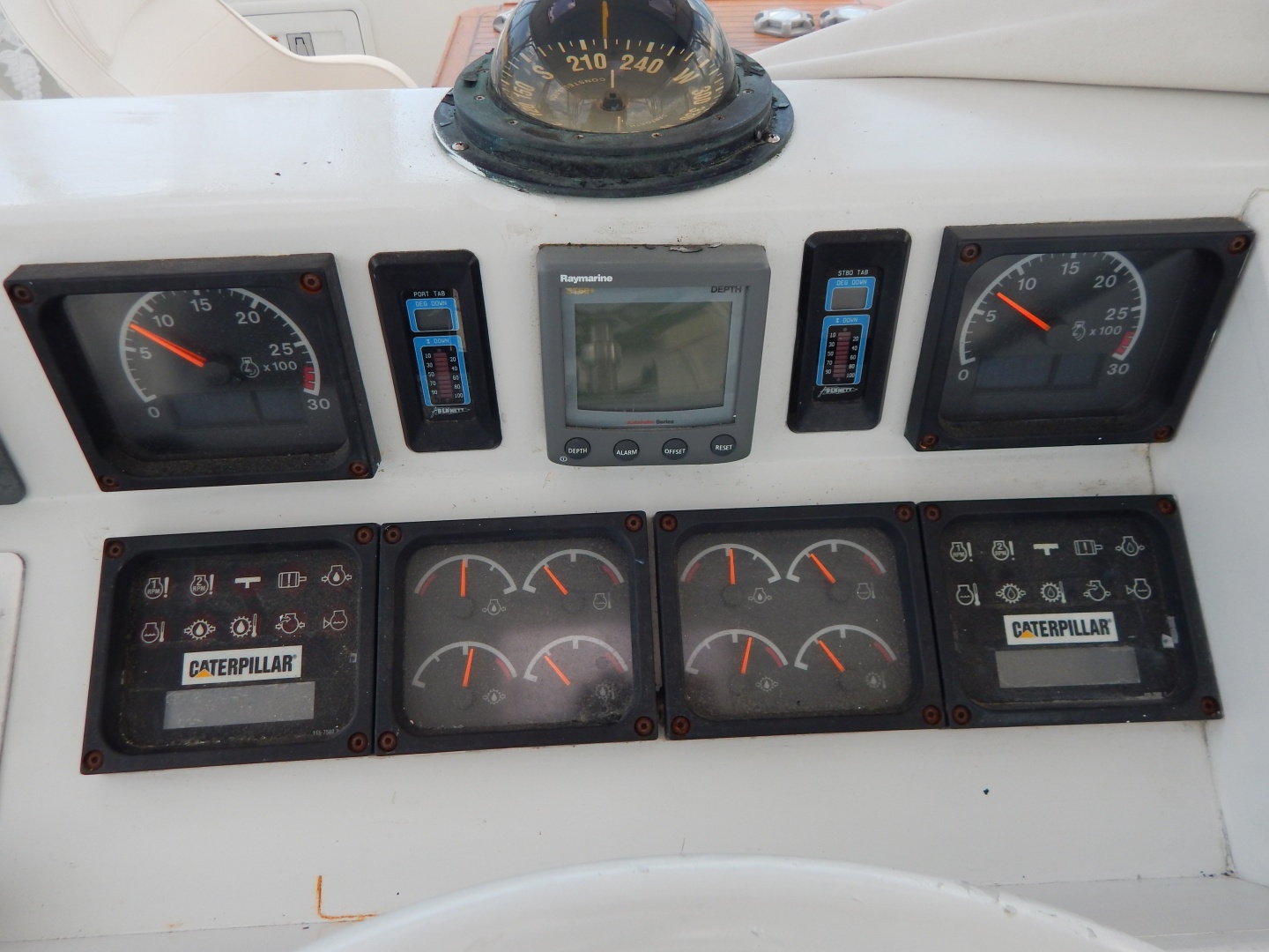 1996 Egg Harbor by Cayman