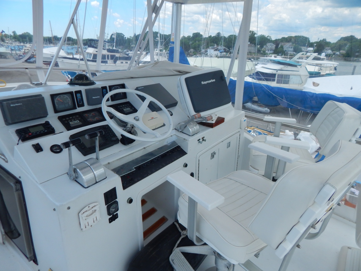 1996 Egg Harbor by Cayman