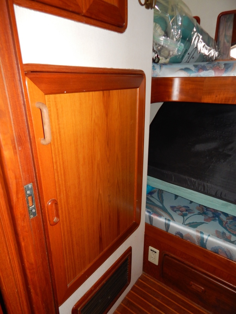Tradition 48ft Egg Harbor Yacht For Sale