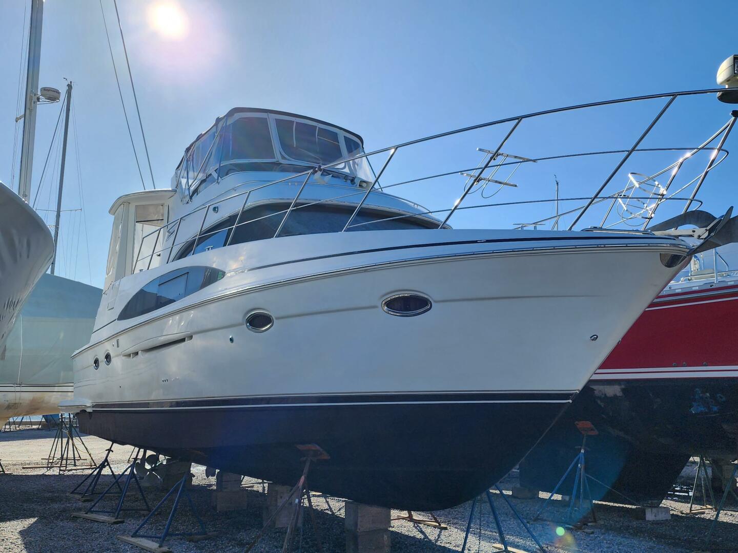 ChrisSea IV 44ft Carver Yacht For Sale