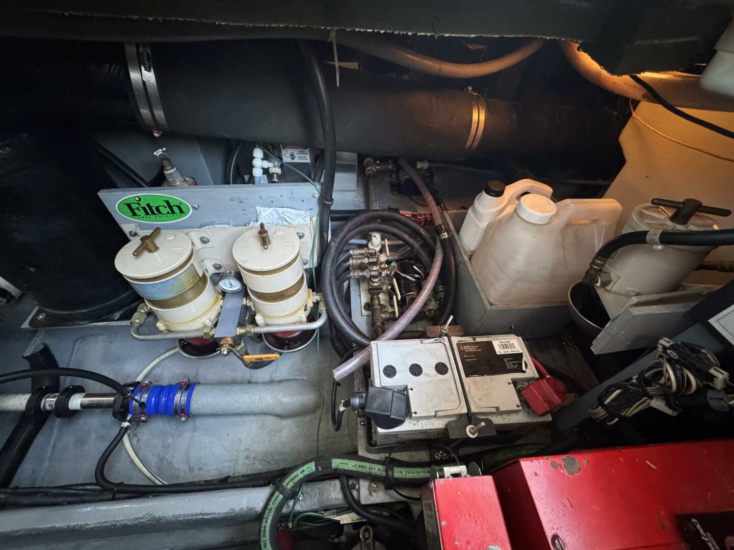 1996 Sea Ray 400 Engine Room