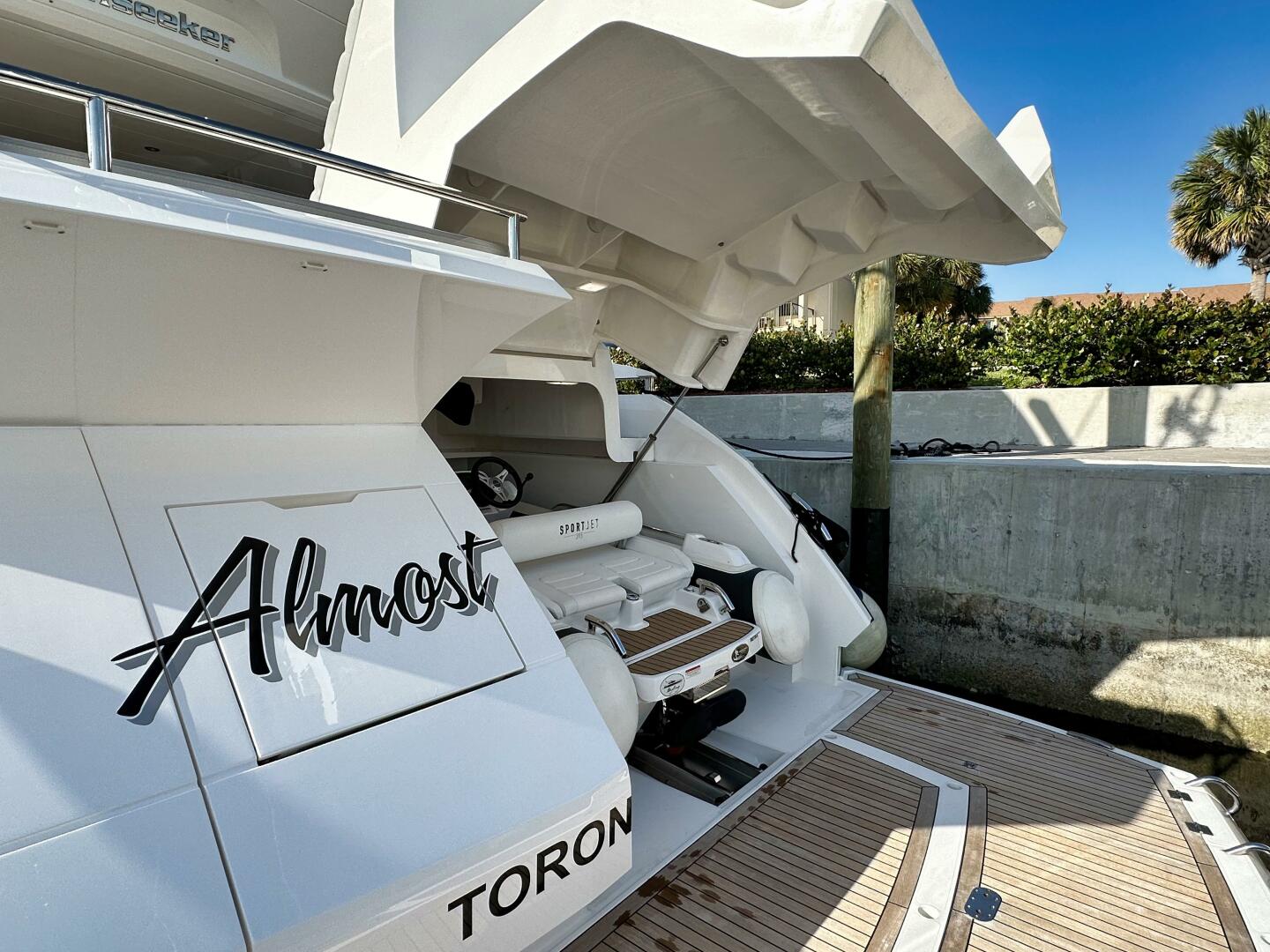 74ft Sunseeker Yacht For Sale