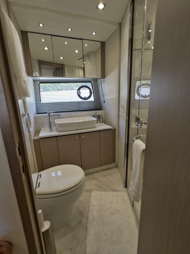 74ft Sunseeker Yacht For Sale